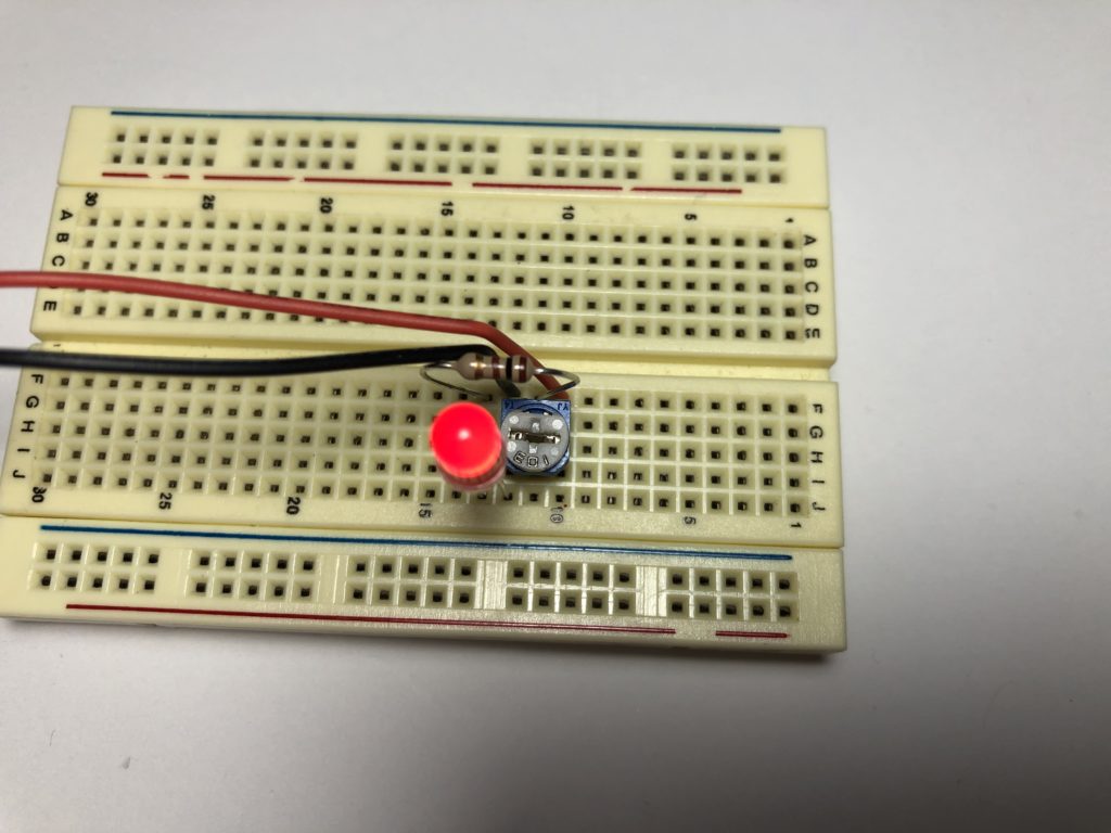 Lab Measuring LED Forward Voltage OnElectronTech